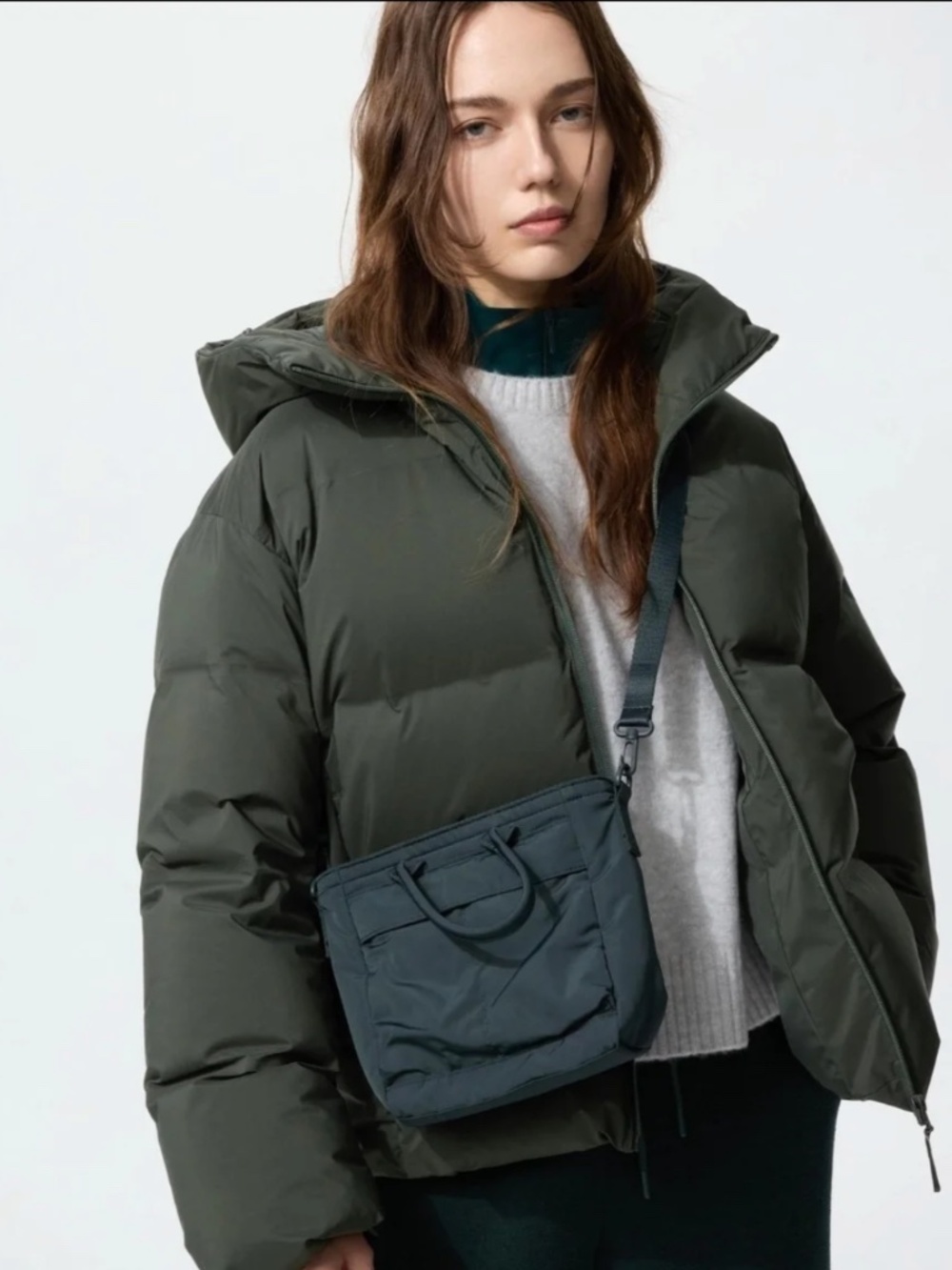 Uniqlo Women's Seamless Down Water Repellent Puffer Jacket Smoke Green XXS